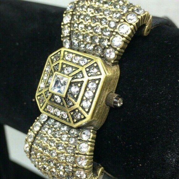 Heidi Daus Swarovski Bow Wristwatch–Needs Battery - Picture 3 of 8
